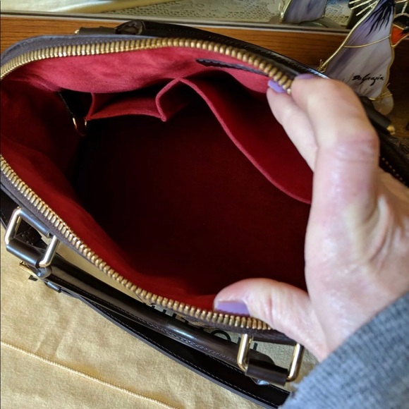 Authentic Louis Vuitton Trevi Pm - Picture 4 of 8